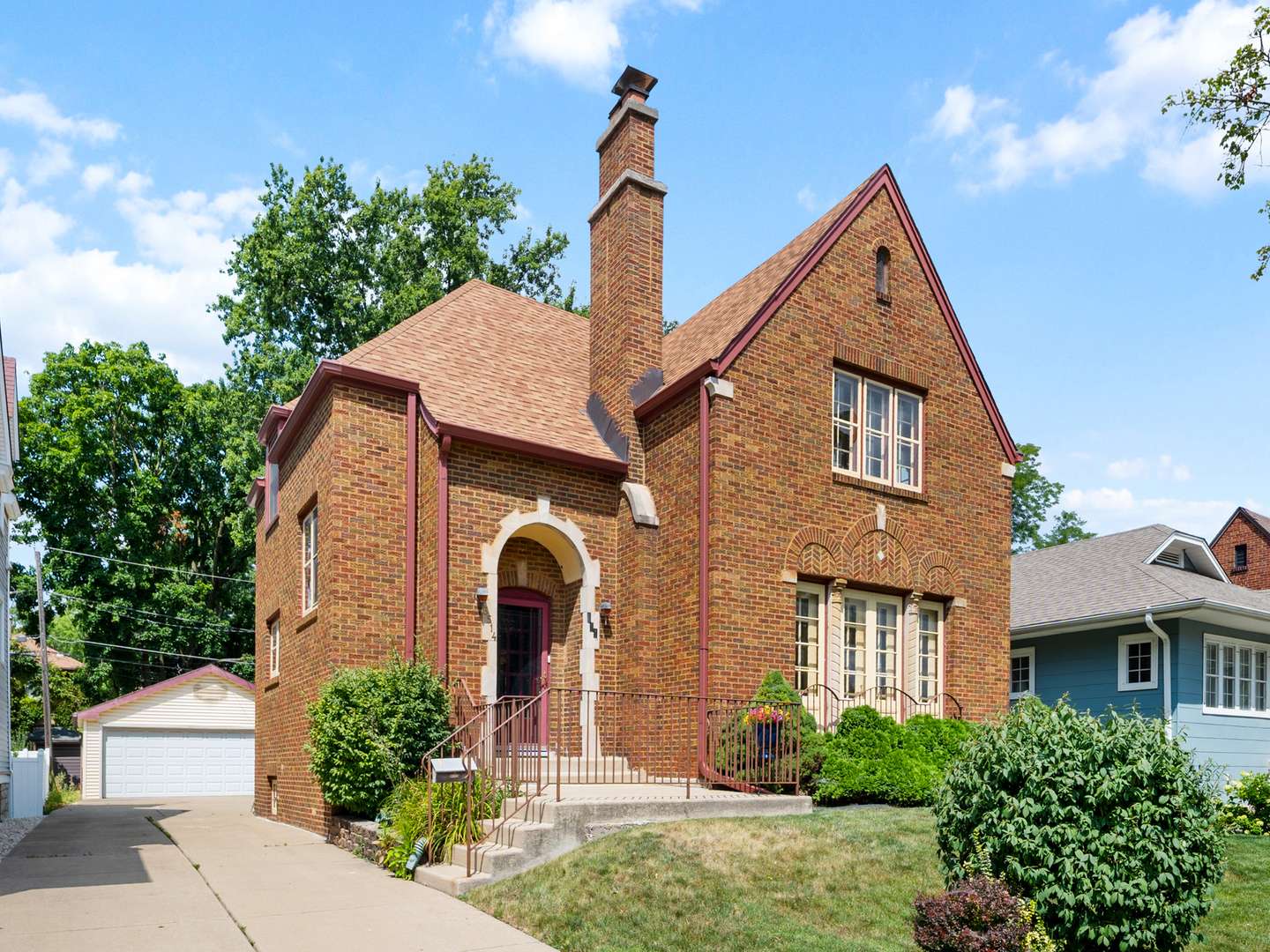 3514 Hollywood AVE, Brookfield, IL 60513