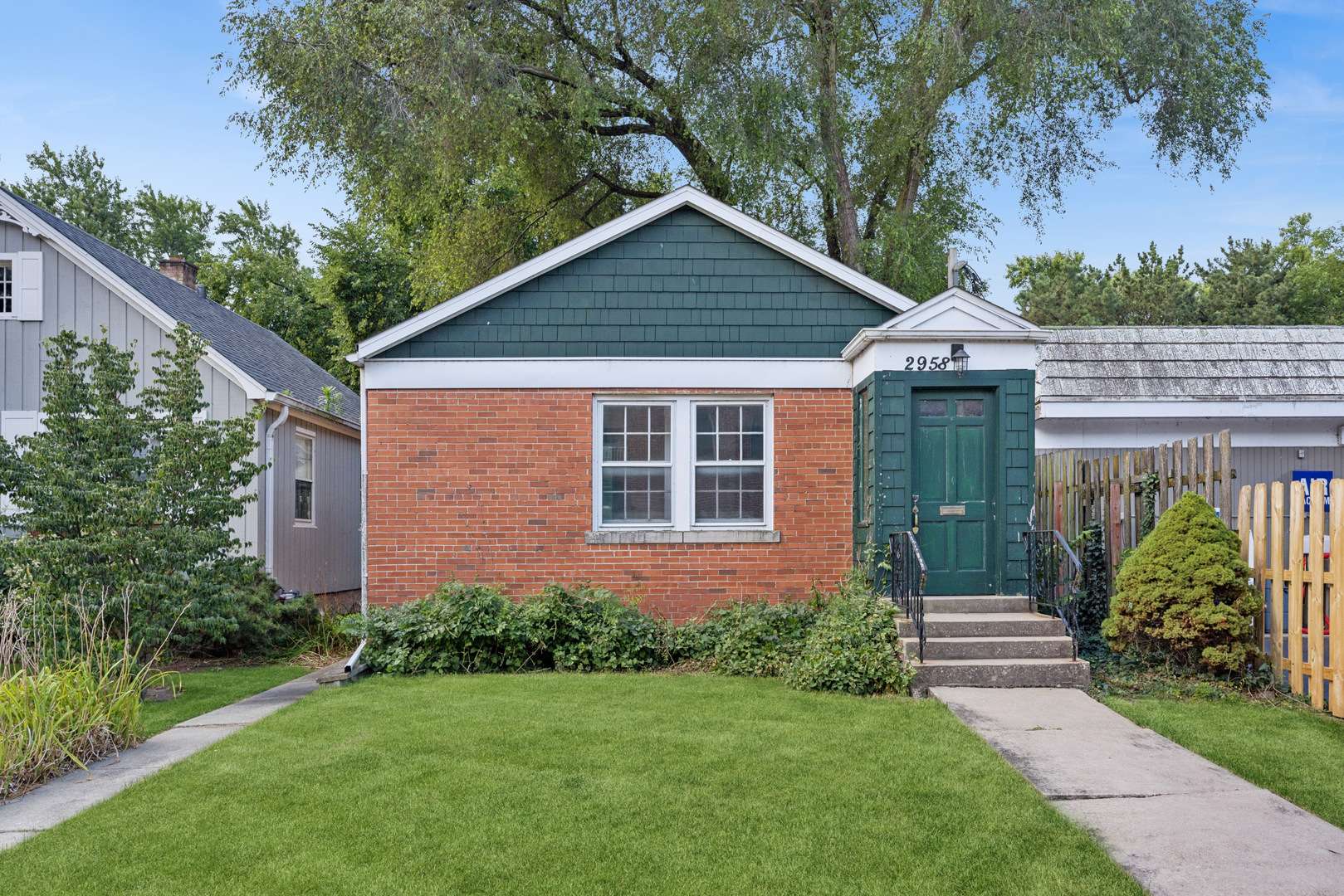 2958 Central ST, Evanston, IL 60201
