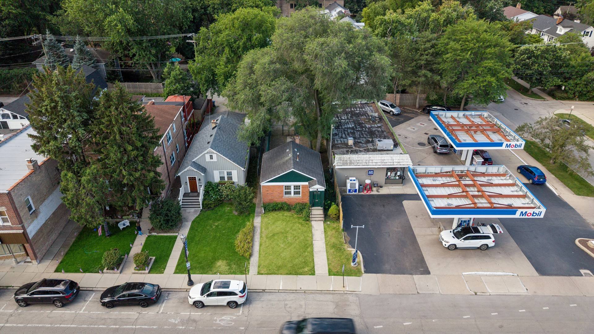 2958 Central ST, Evanston, IL 60201