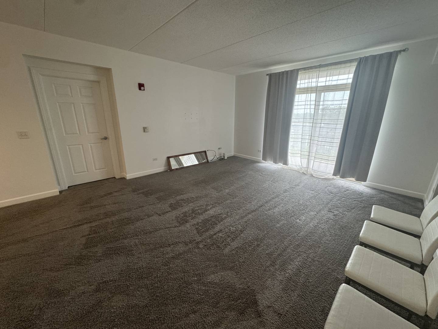 8300 Callie AVE #412, Morton Grove, IL 60053