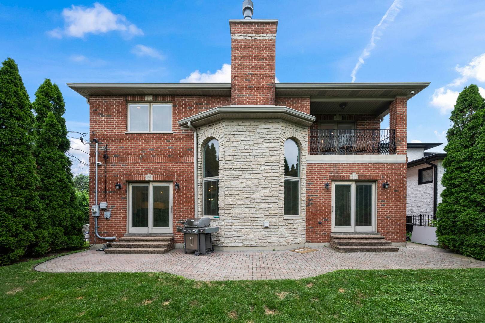 6834 N Kedvale AVE, Lincolnwood, IL 60712