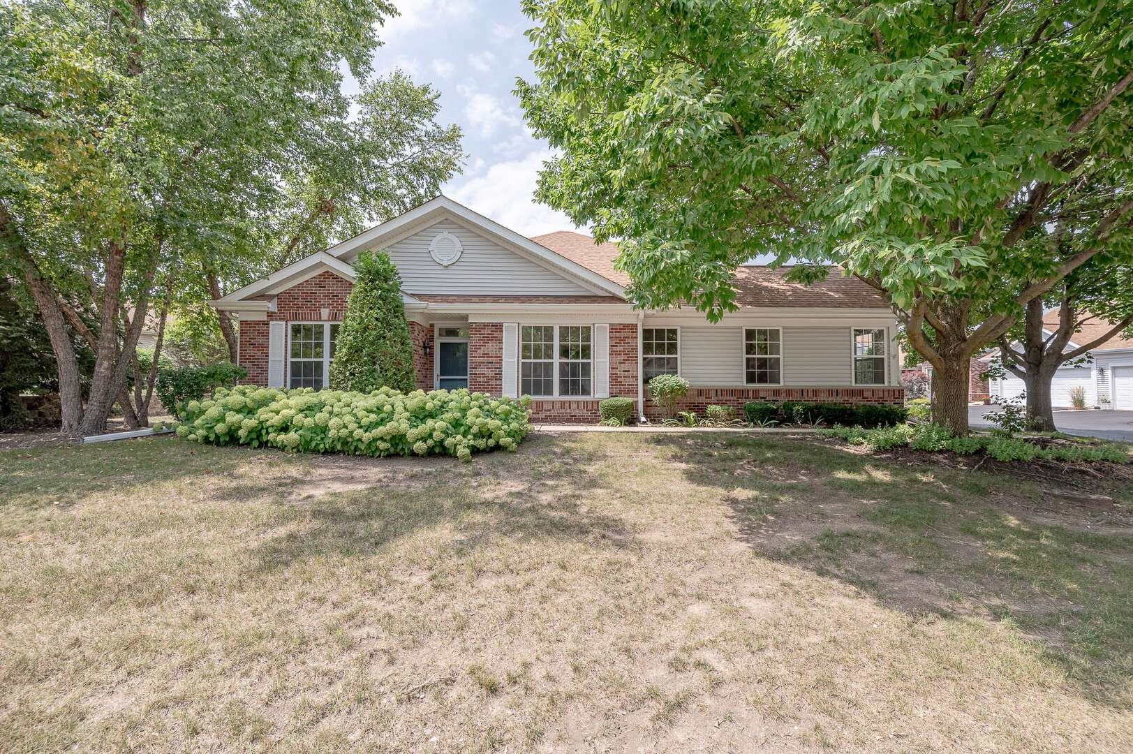 21366 W Juniper LN, Plainfield, IL 60544
