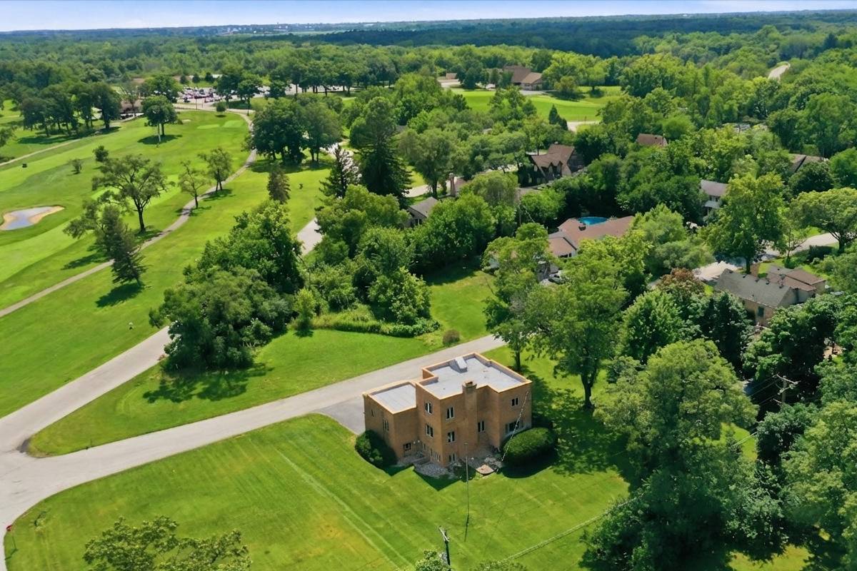 459 Aberdeen DR, Crete, IL 60417