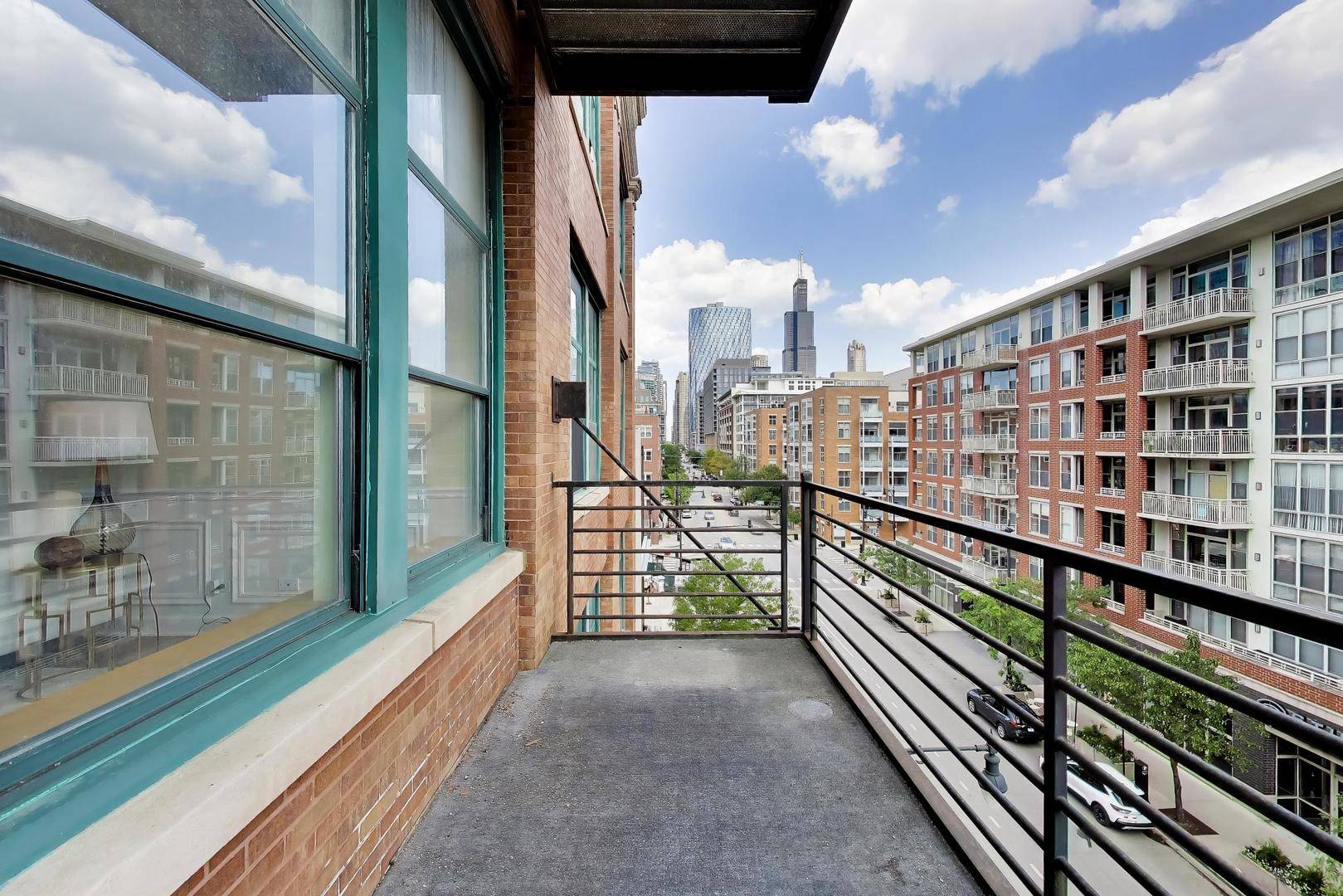 1016 W Madison ST #4S, Chicago, IL 60607