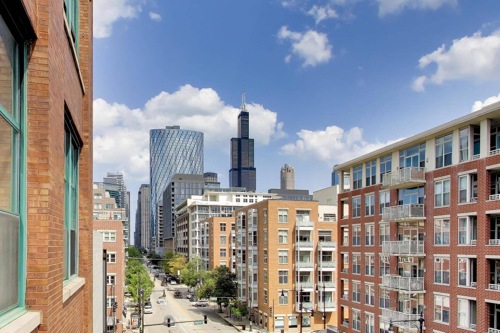 1016 W Madison ST #4S, Chicago, IL 60607