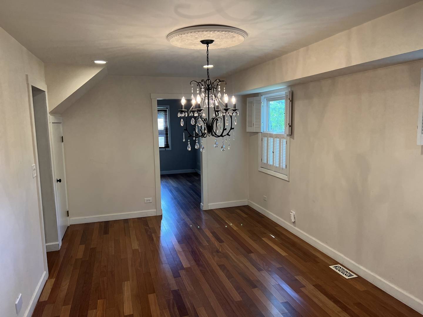 1927 Farmington CT, Naperville, IL 60565