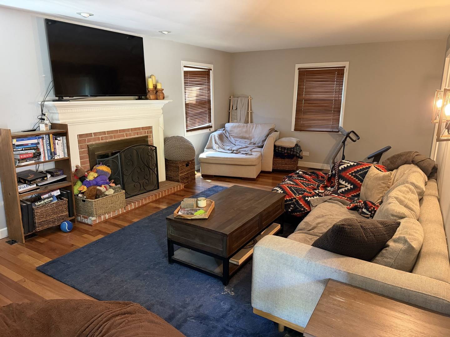 1927 Farmington CT, Naperville, IL 60565