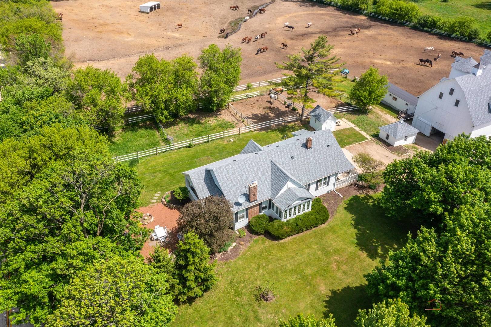 41955 N Mill Creek RD, Wadsworth, IL 60083
