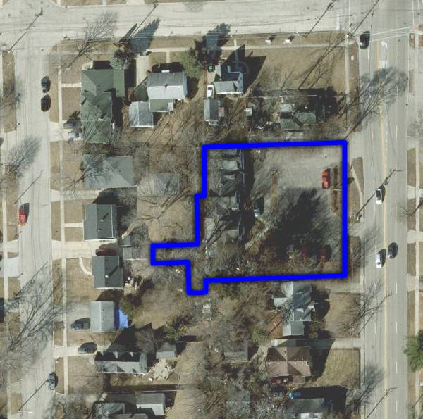 230 N McLean BLVD, Elgin, IL 60123