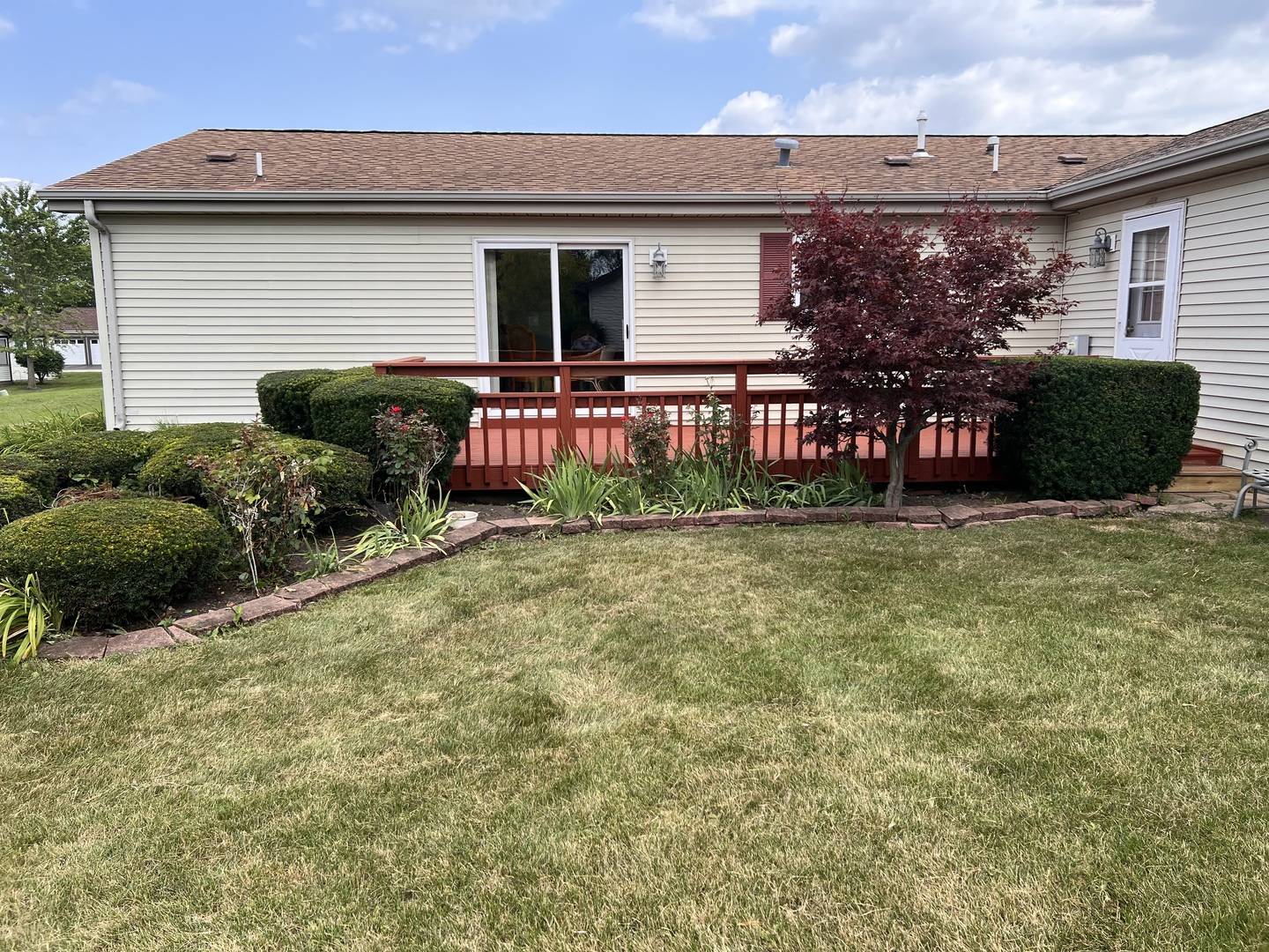 1314 Ascot CT, Grayslake, IL 60030