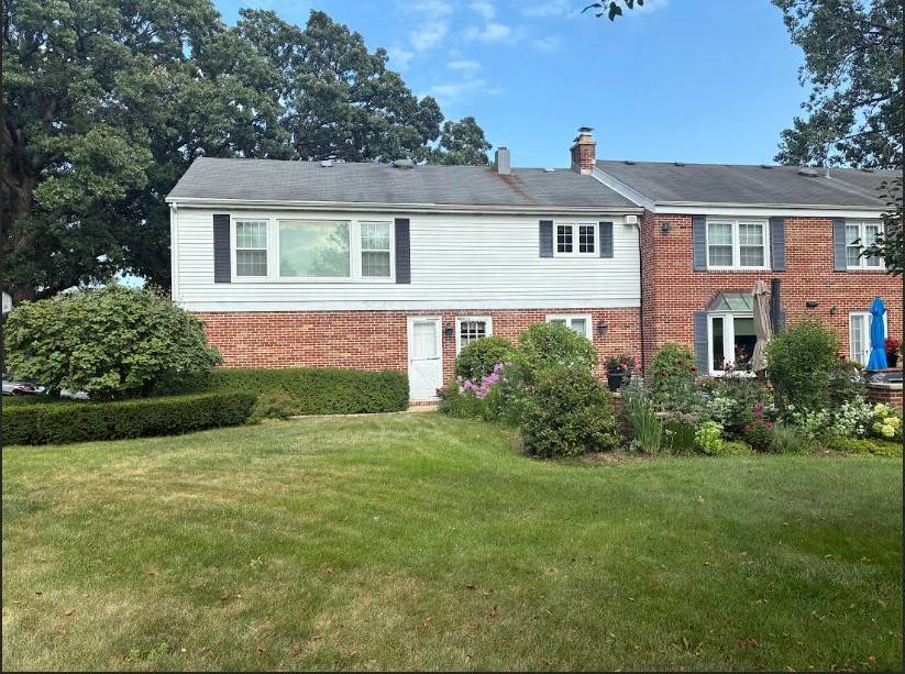 Address not disclosed, Prospect Heights, IL 60070
