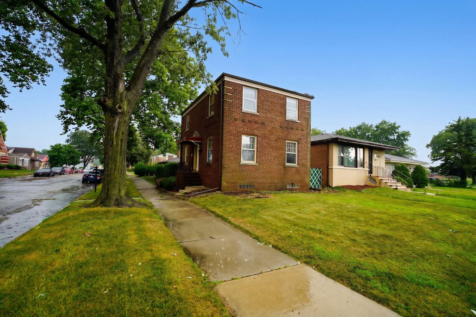 14300 S Wentworth AVE, Riverdale, IL 60827
