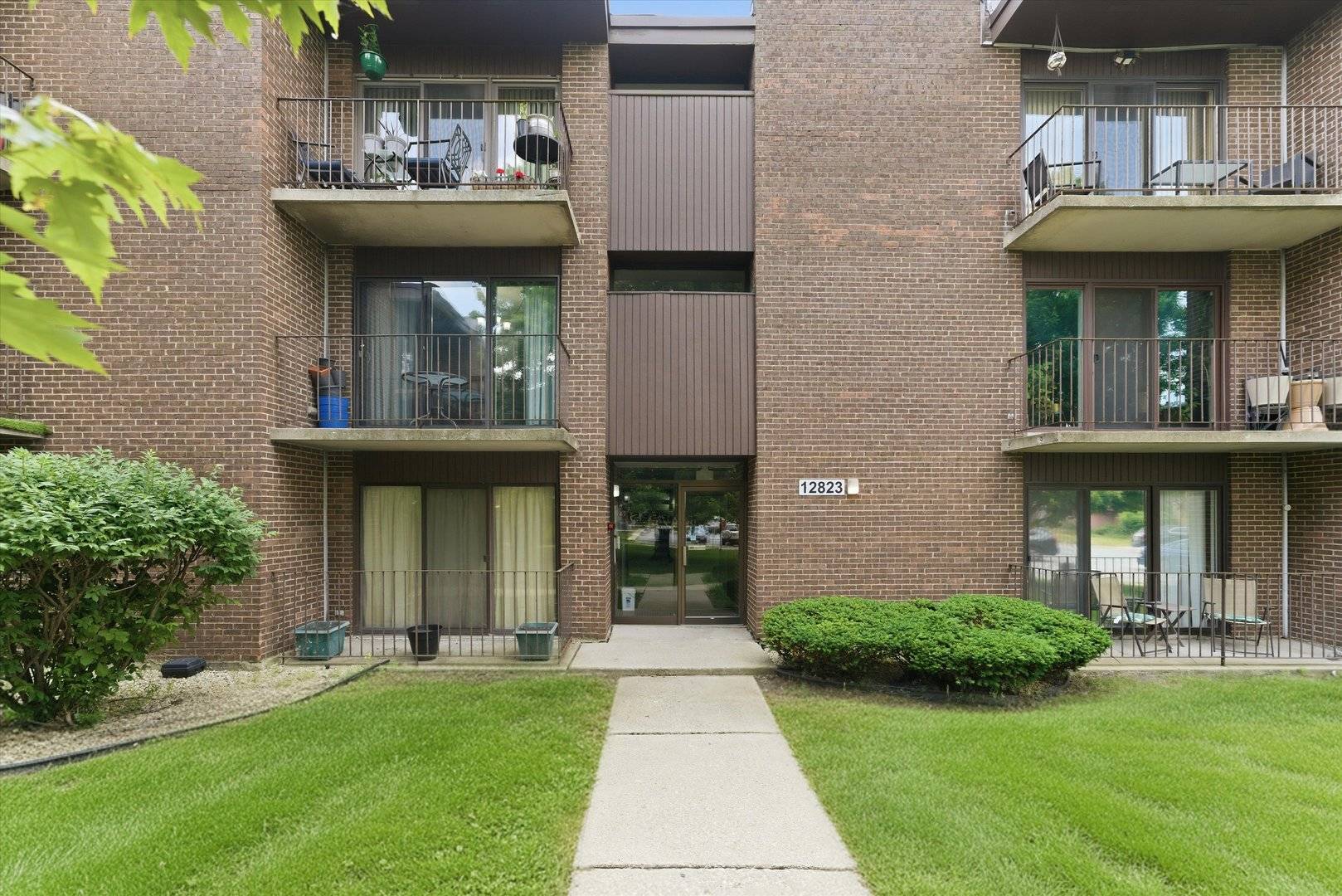 12823 S Kenneth AVE #C3, Alsip, IL 60803