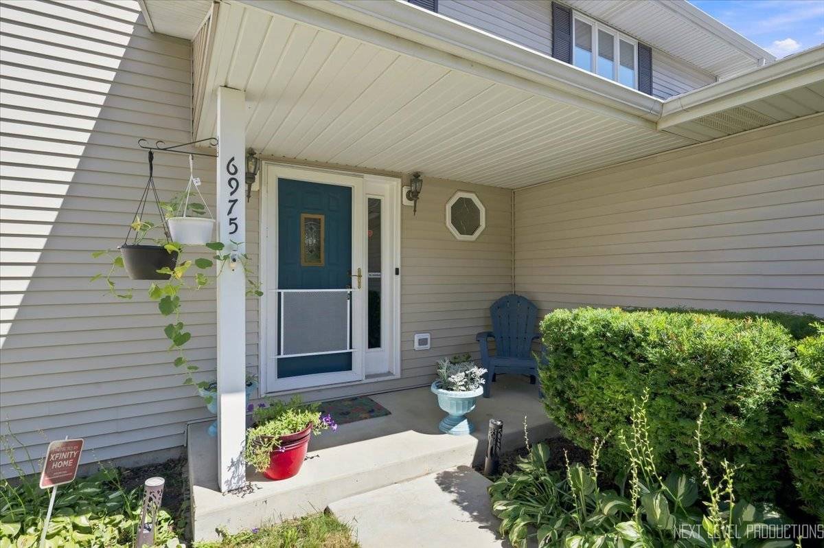 6975 Center AVE, Hanover Park, IL 60133