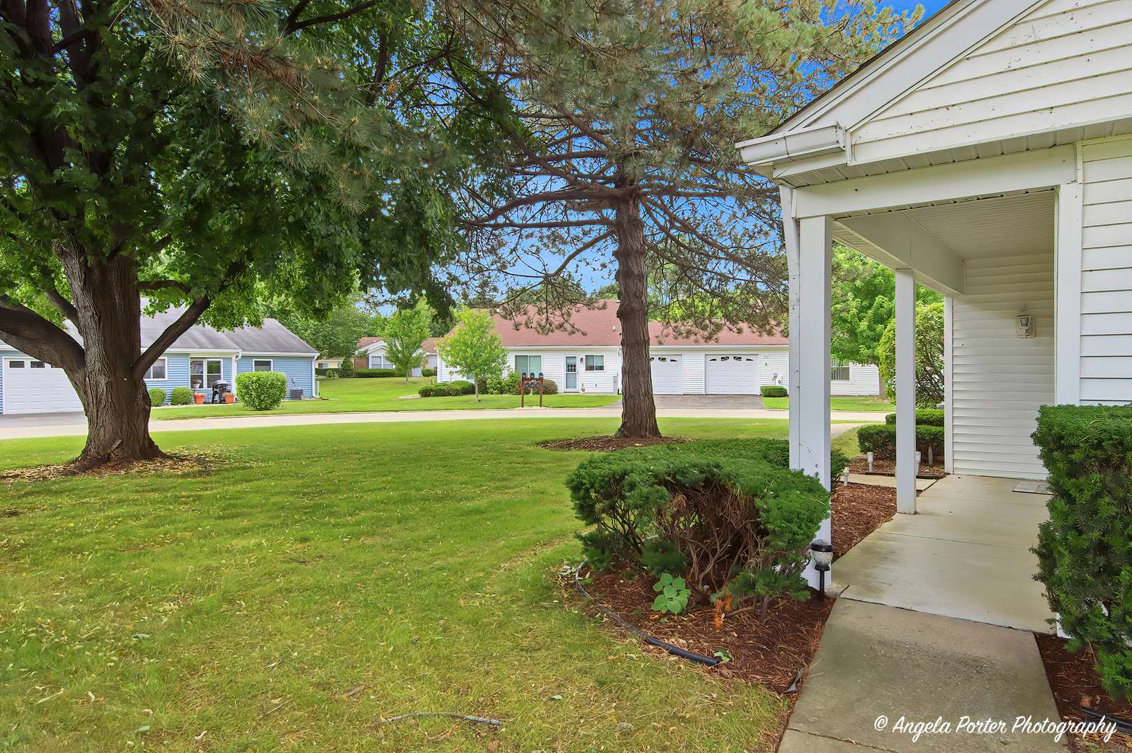 7214 Wheaton LN #347, Fox Lake, IL 60020