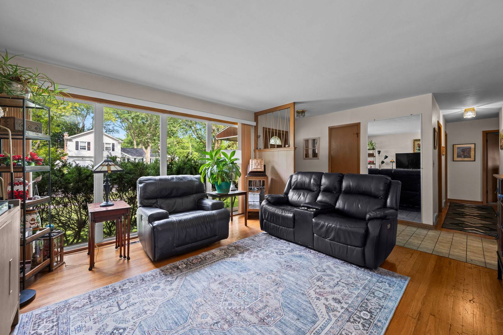 743 S Bennett AVE, Palatine, IL 60067
