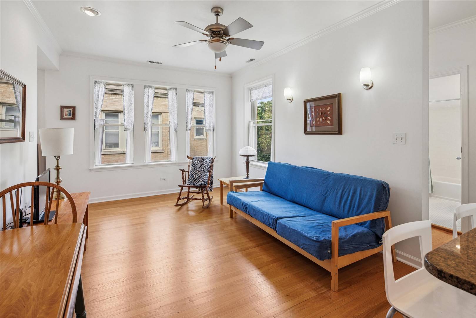 1733 W BALMORAL AVE #3A, Chicago, IL 60640