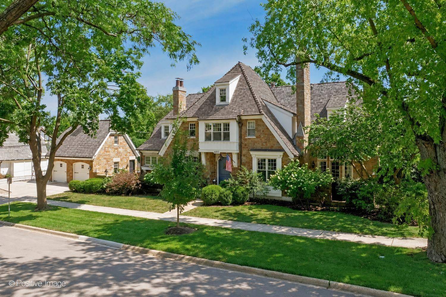 401 S LINCOLN ST, Hinsdale, IL 60521