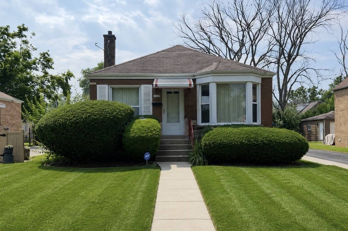 2536 S 13th AVE, Broadview, IL 60155
