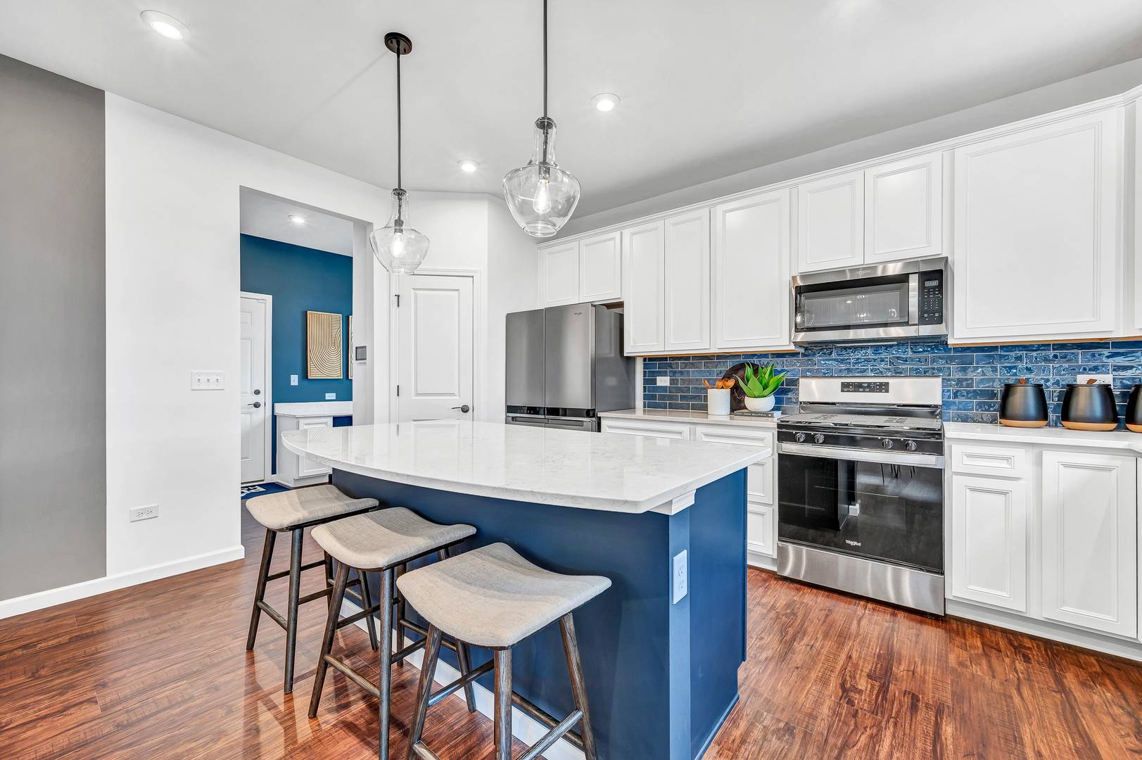 3135 Adler ST, New Lenox, IL 60451