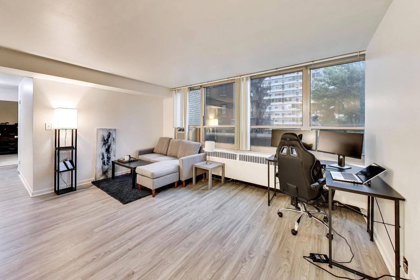 3950 N Lake Shore DR #227E, Chicago, IL 60613