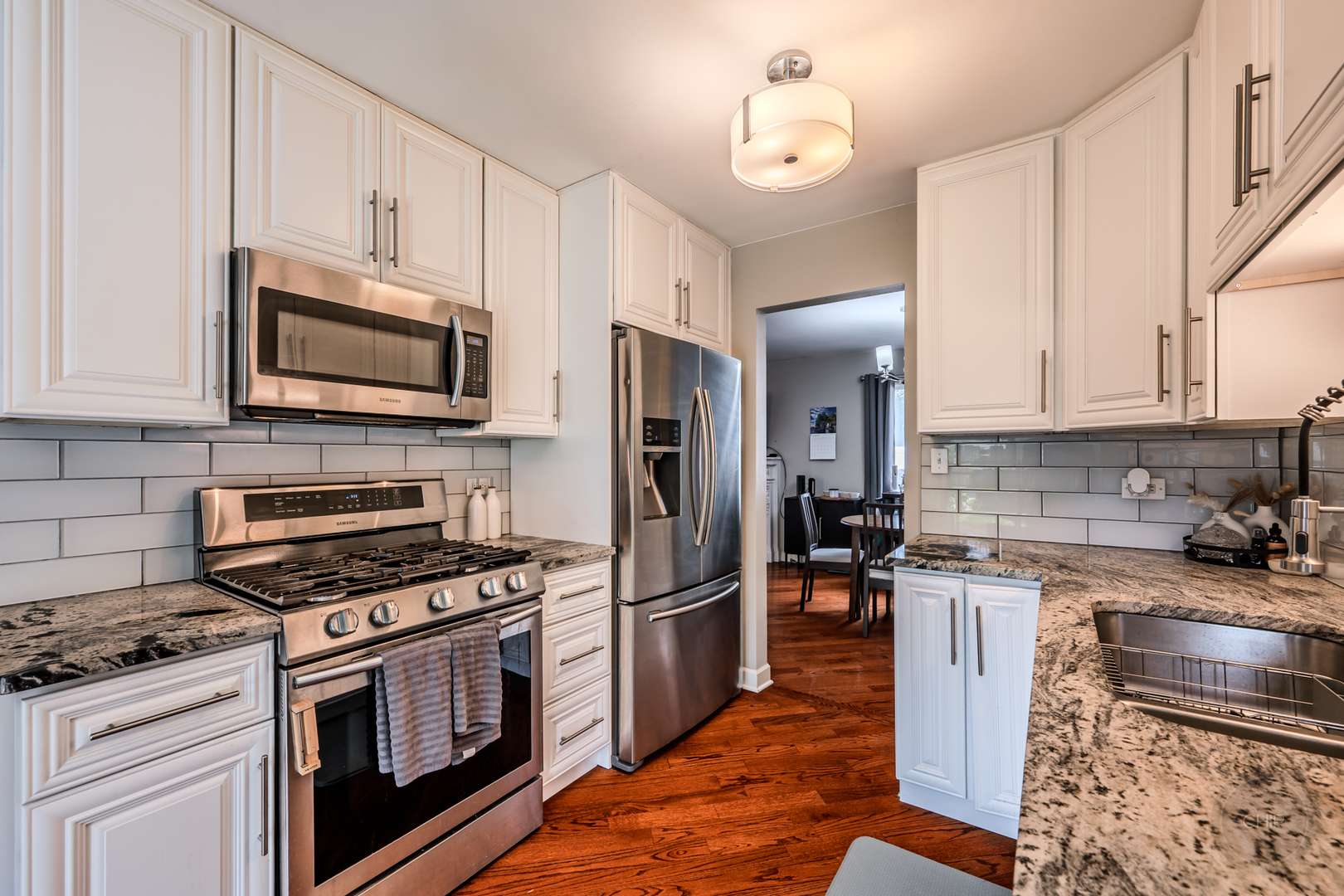 1037 Loughborough CT #1037, Wheaton, IL 60187
