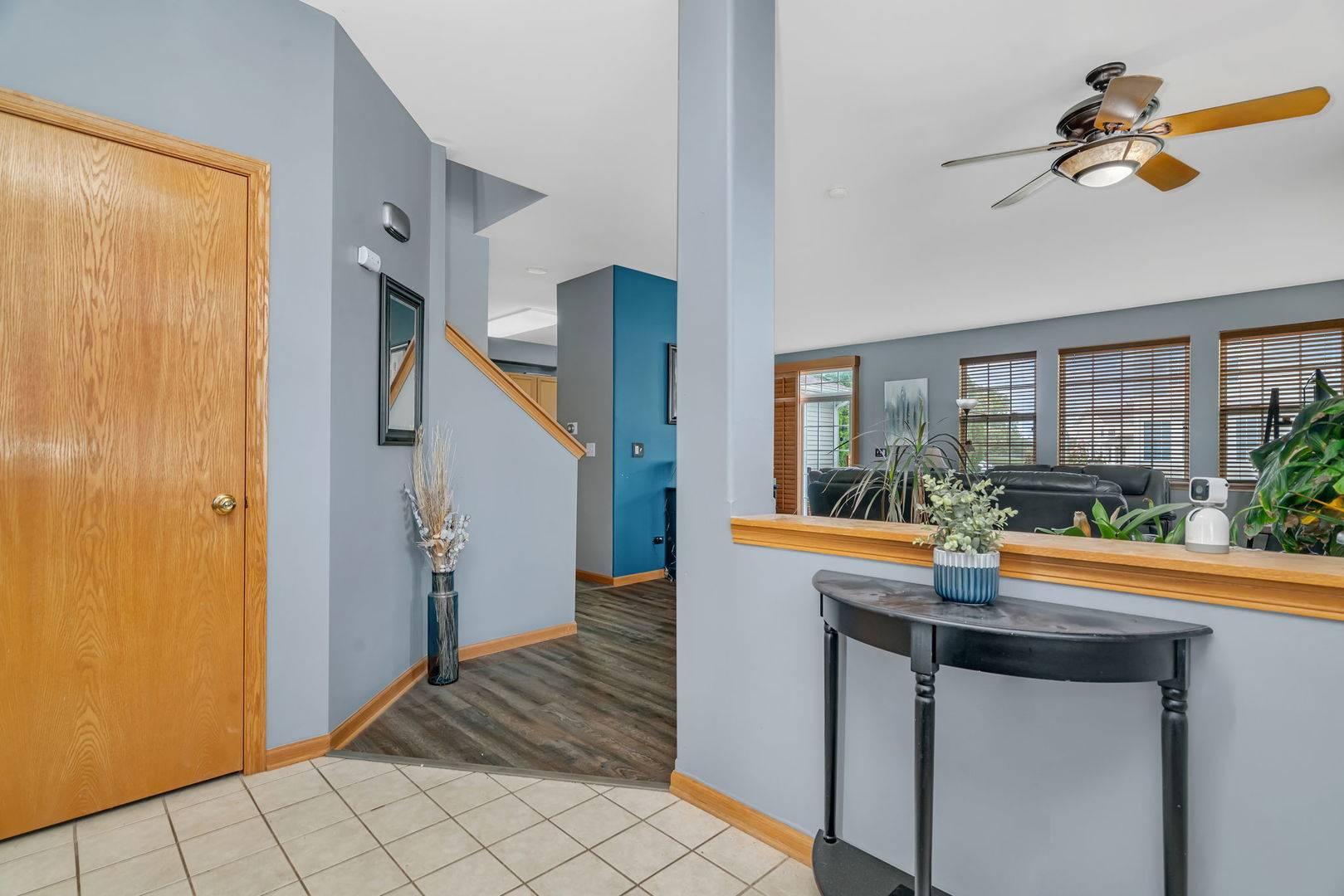 16107 Huron ST, Crest Hill, IL 60403
