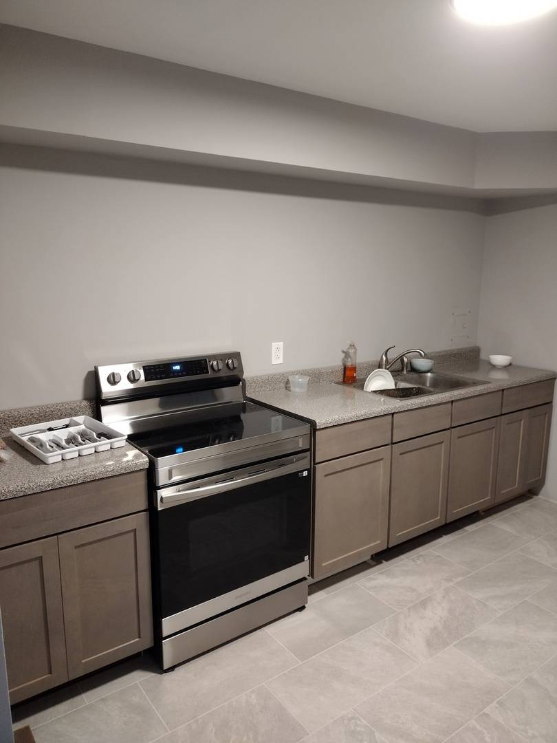 1210 N Dale AVE #2I, Arlington Heights, IL 60004