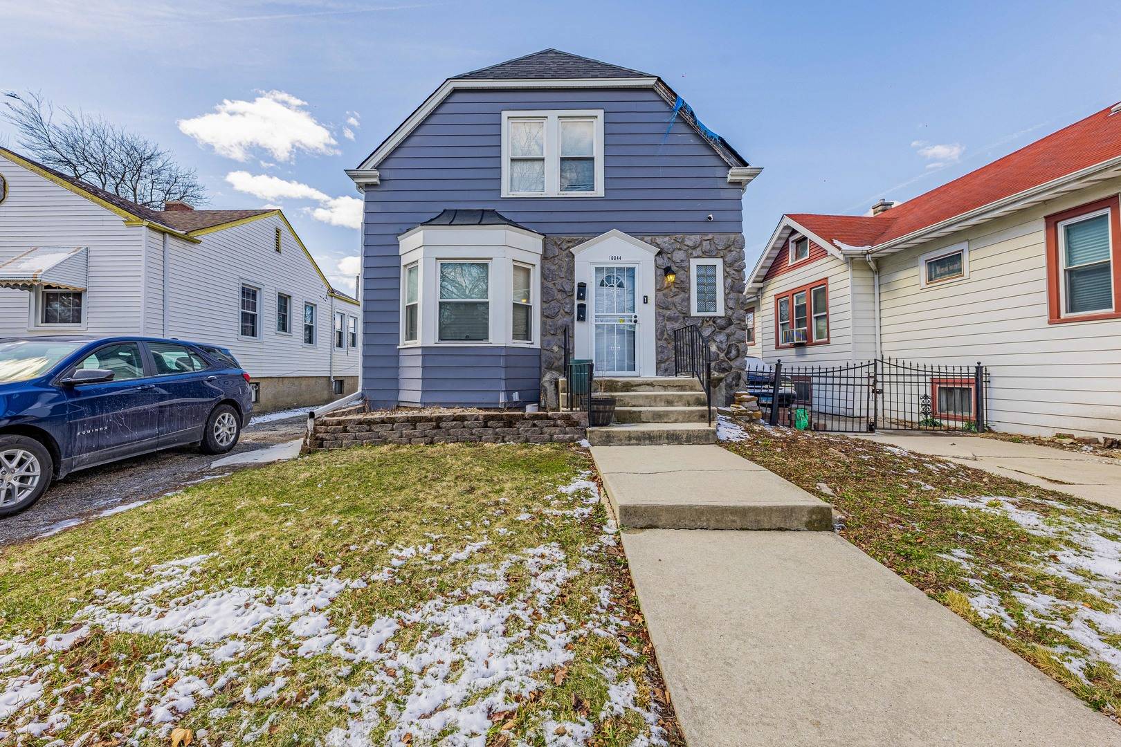 10044 S La Salle ST, Chicago, IL 60628