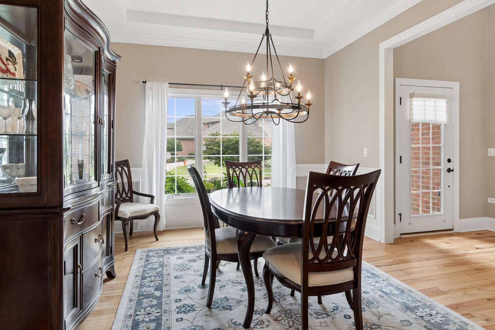 4037 Ashwood Park CT, Naperville, IL 60564