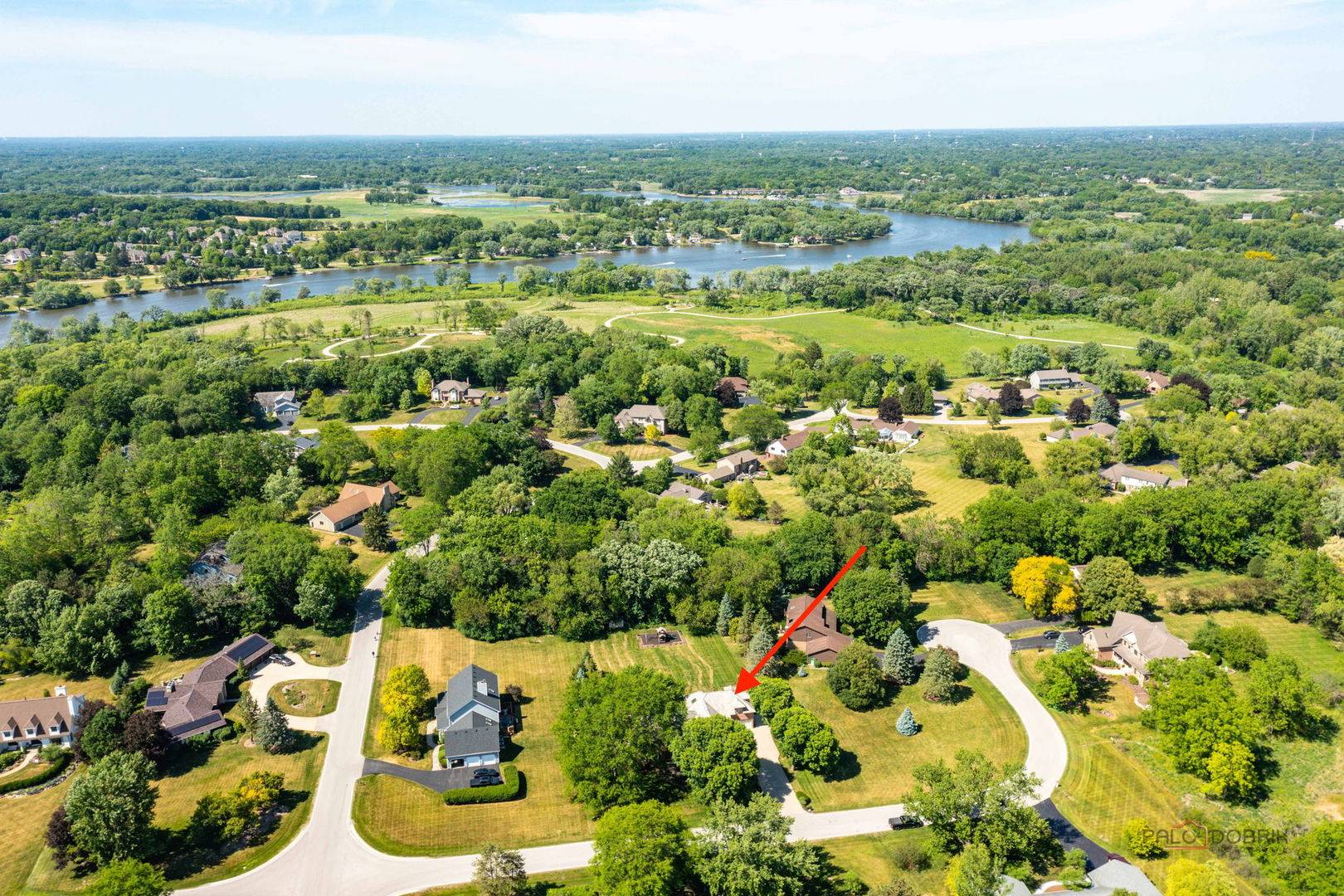 126 Schooner LN, Lake Barrington, IL 60010
