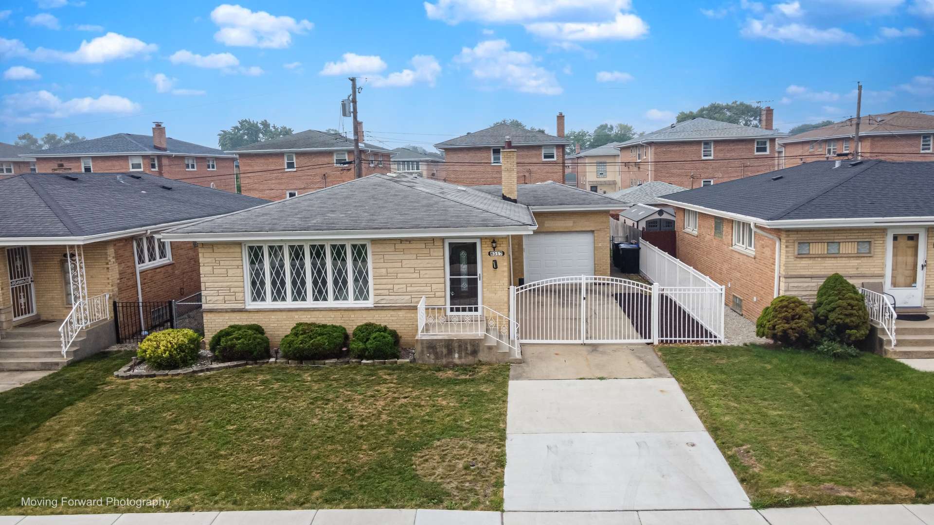 8517 W CARMEN AVE, Chicago, IL 60656