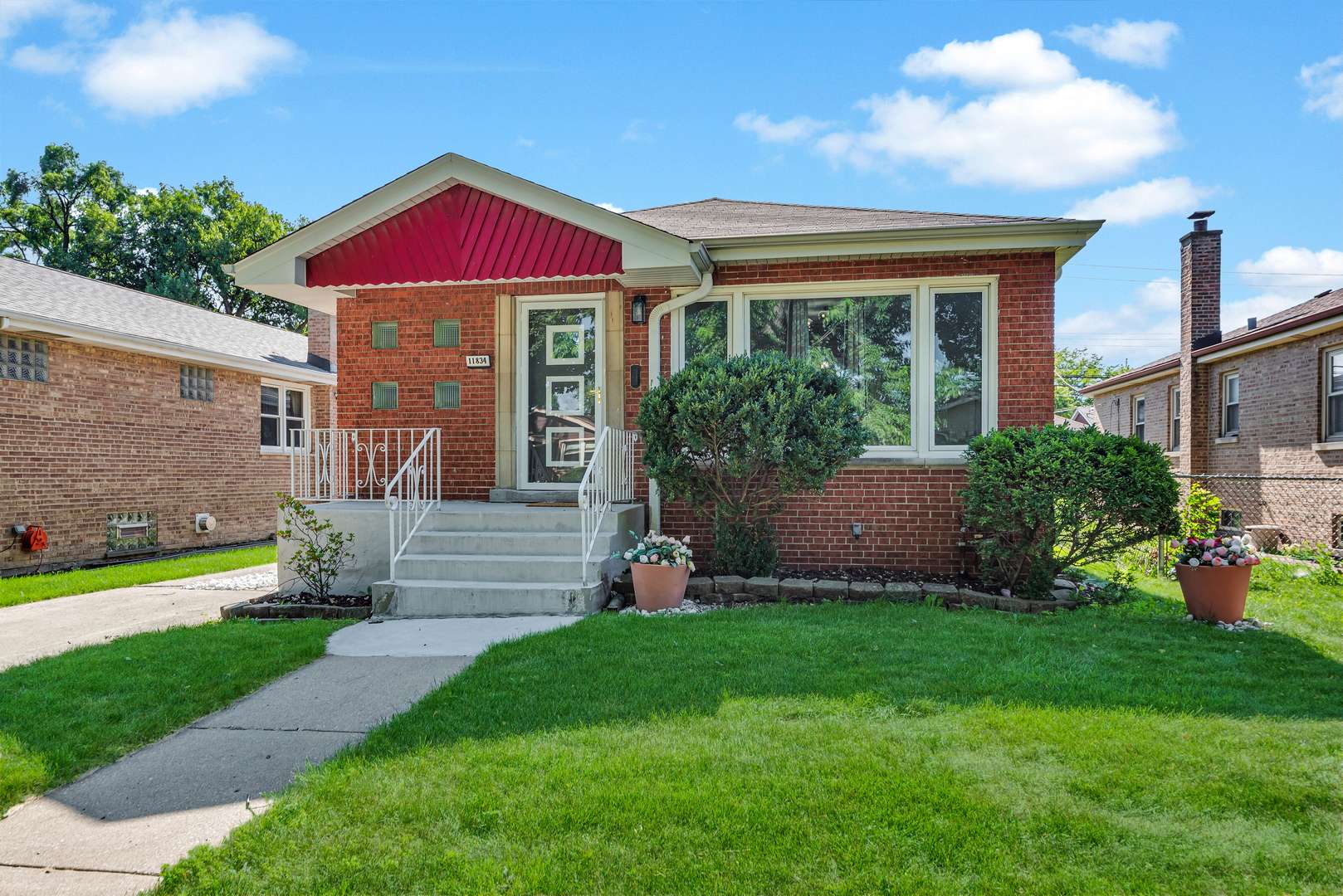 11834 S Campbell AVE, Chicago, IL 60655