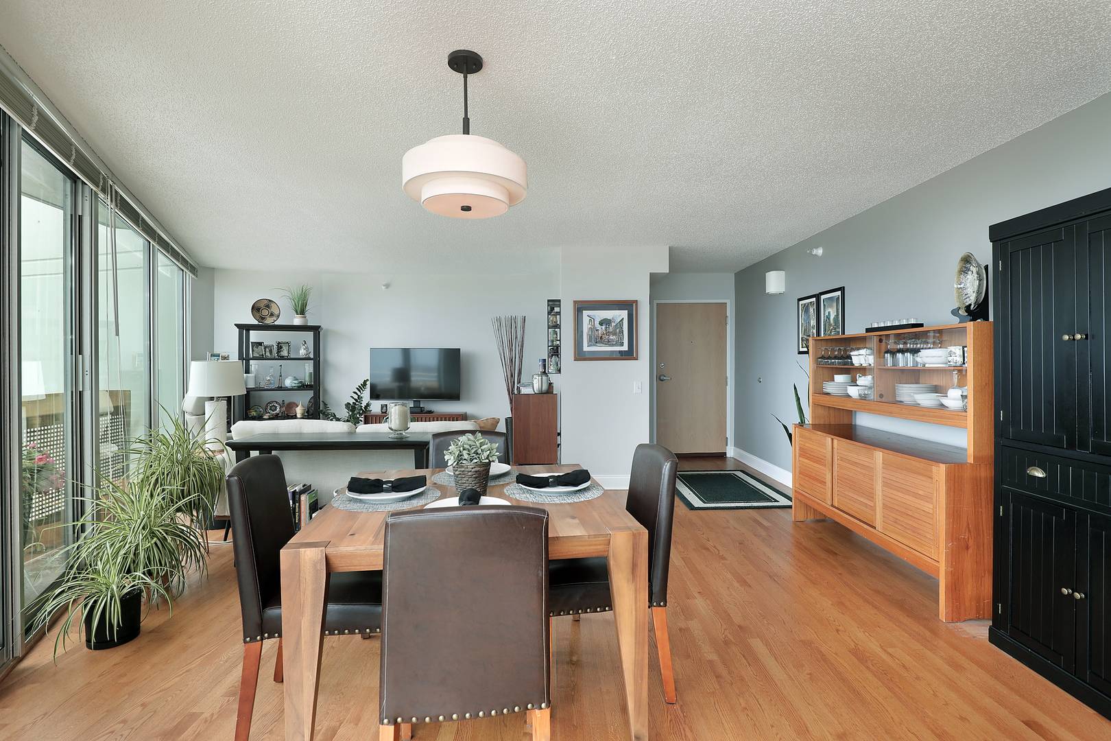 1720 Maple AVE #1620, Evanston, IL 60201