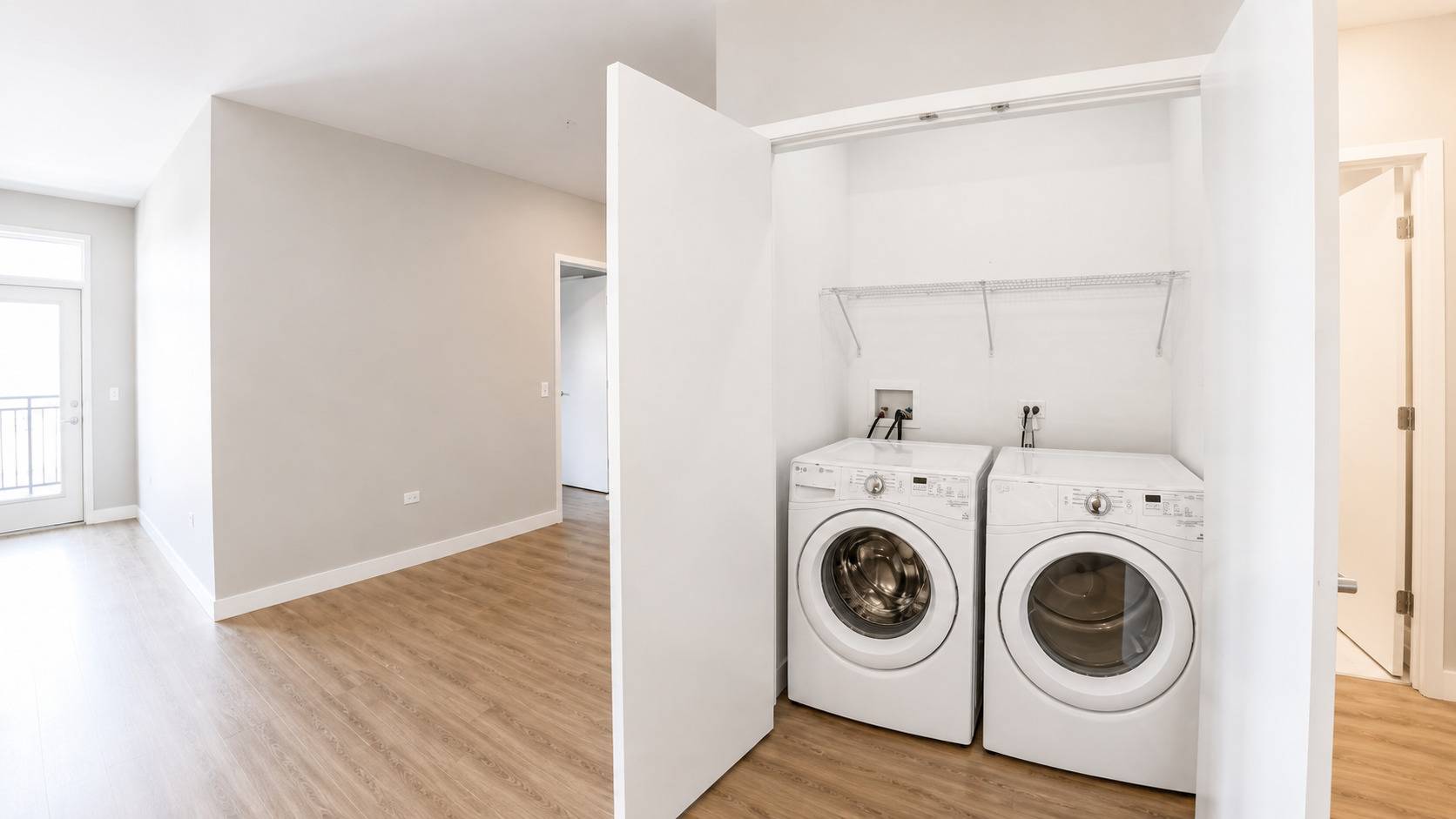229 Park AVE #210, Clarendon Hills, IL 60514