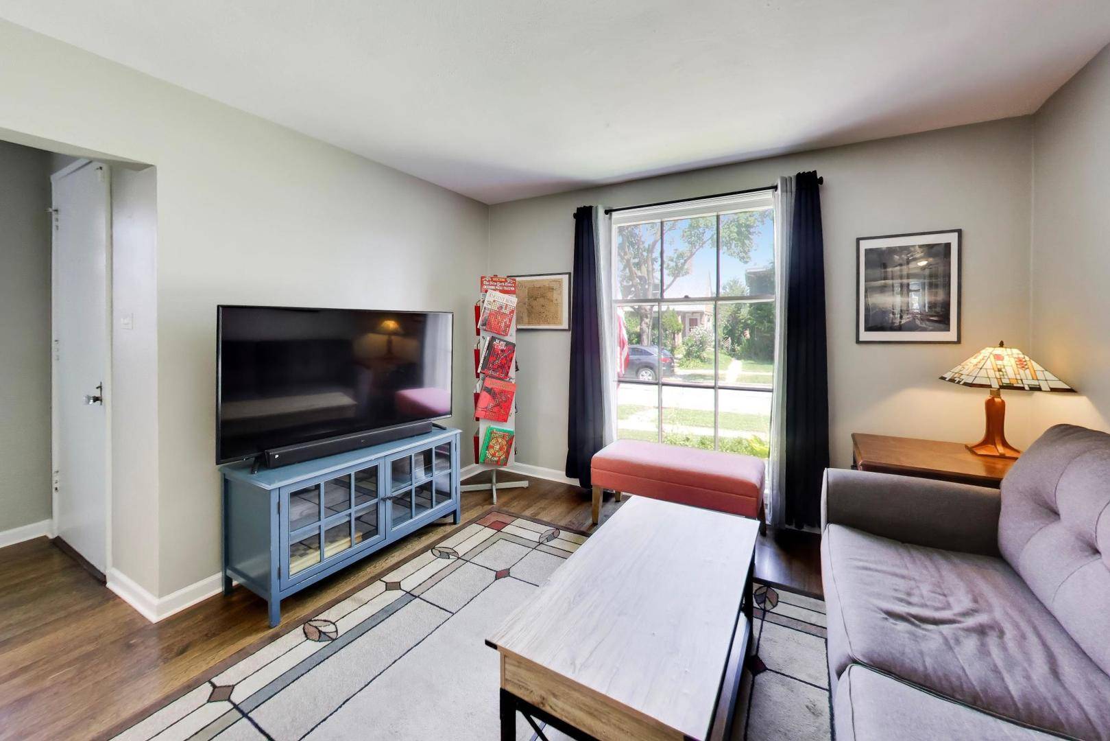 1425 Willow AVE, Des Plaines, IL 60016
