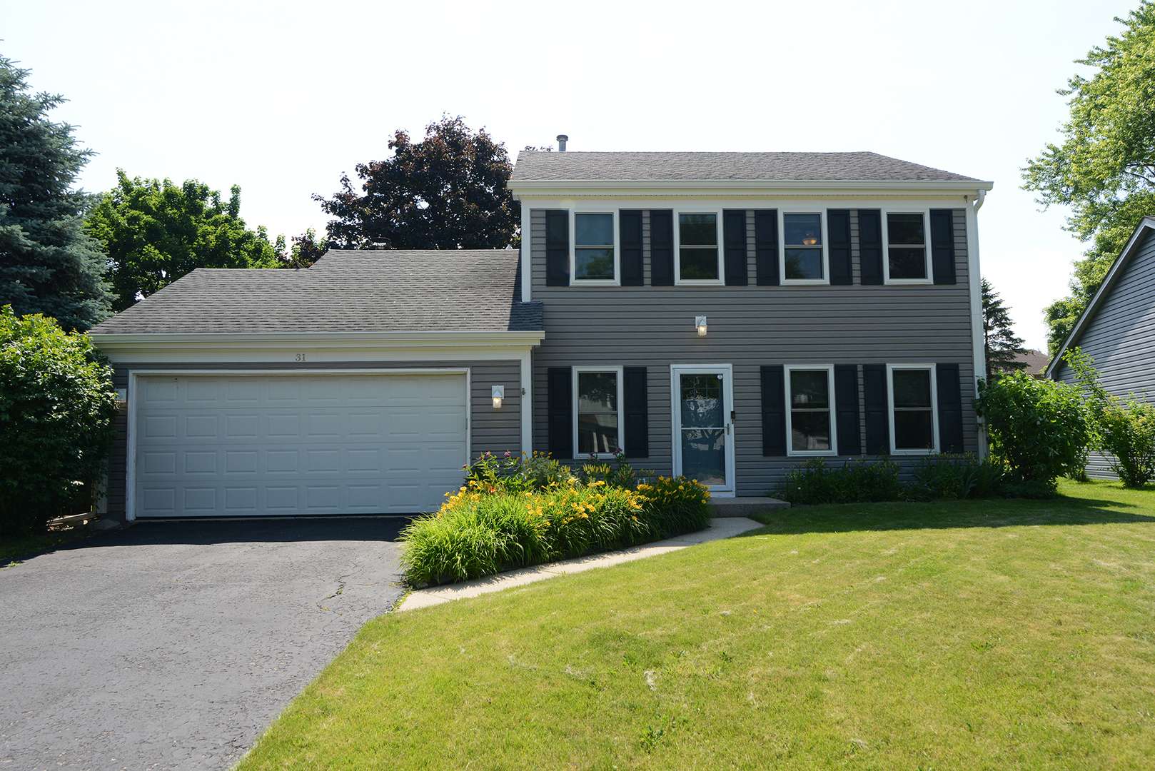31 S Windsor PL, Mundelein, IL 60060