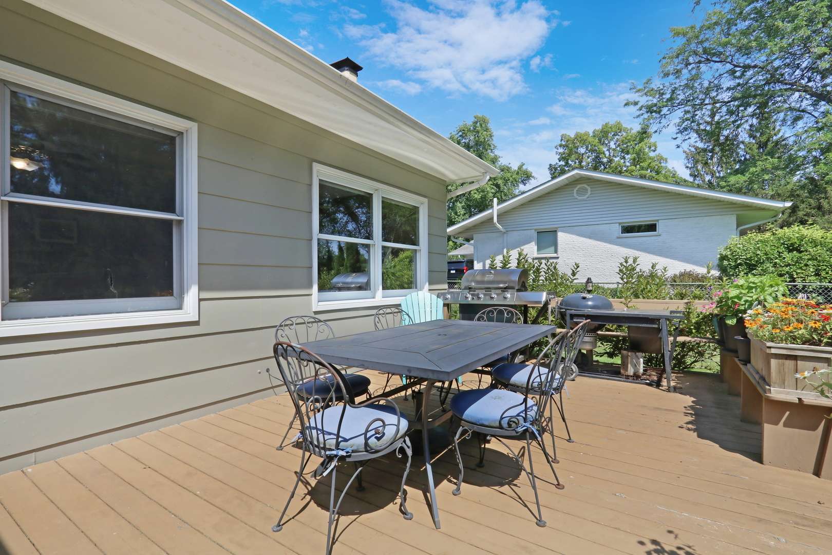15033 W Redwood LN, Libertyville, IL 60048