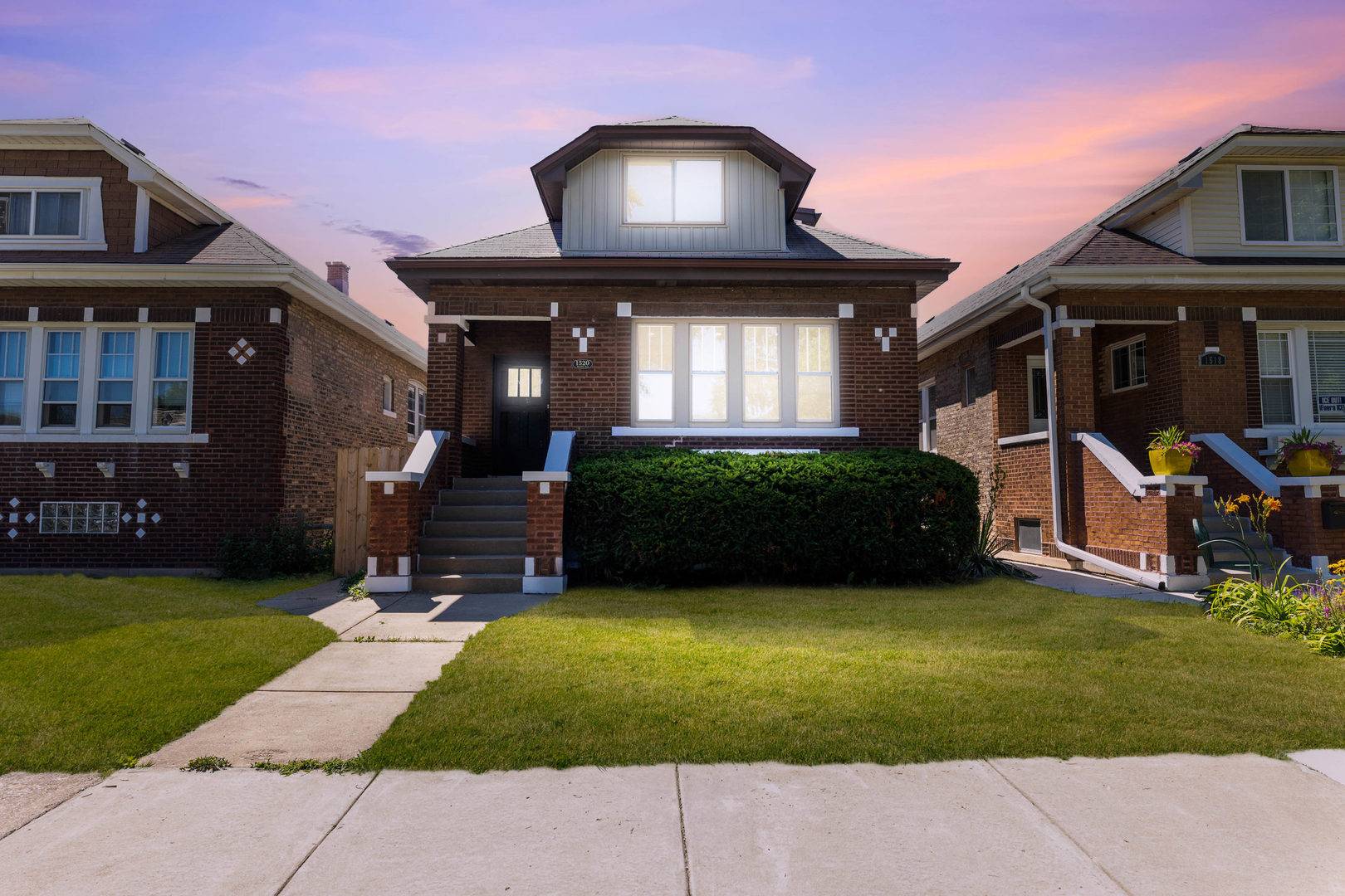 1520 Wesley AVE, Berwyn, IL 60402