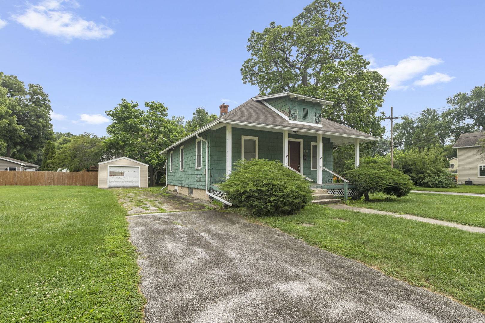 604 N Prairie ST, Batavia, IL 60510
