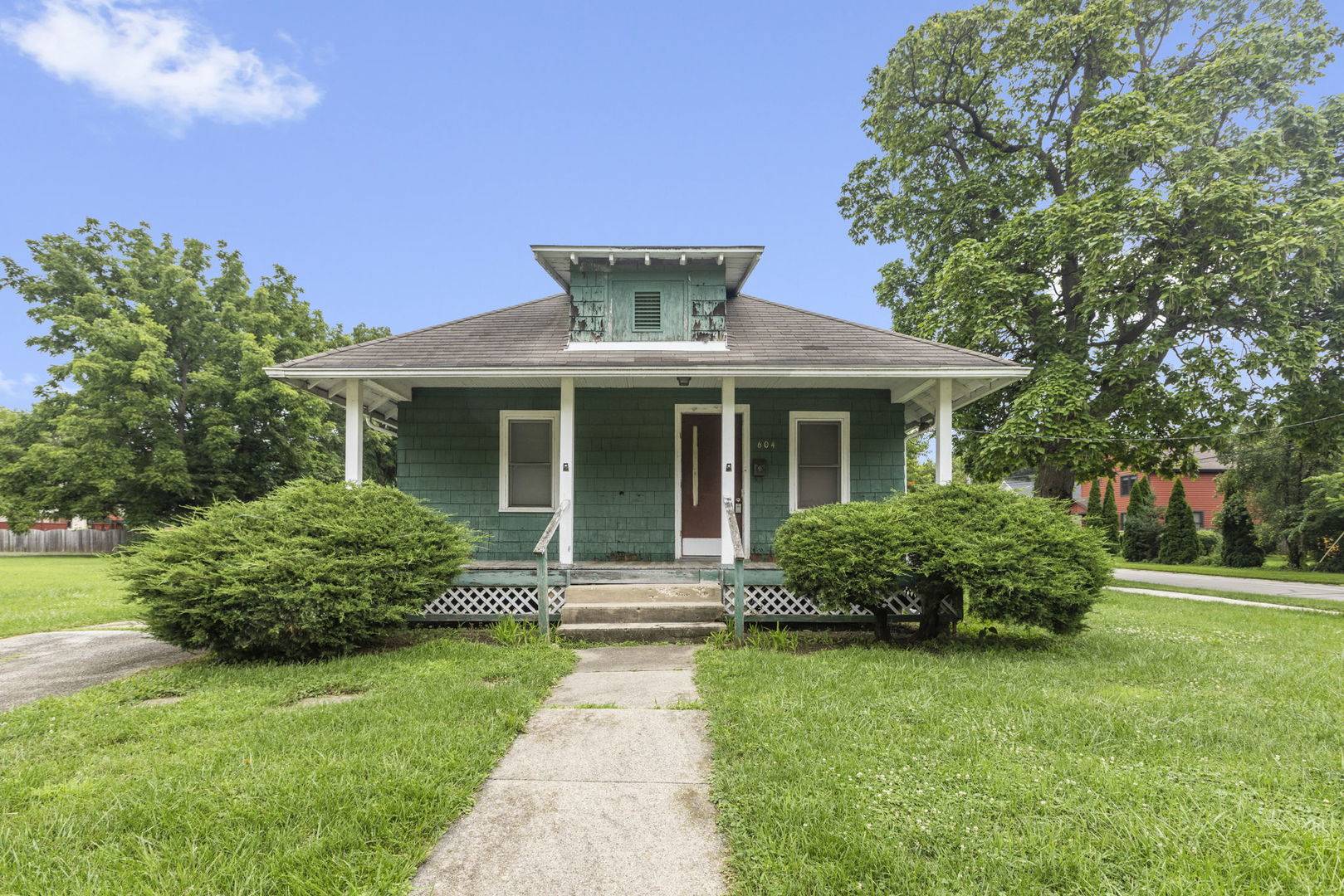 604 N Prairie ST, Batavia, IL 60510