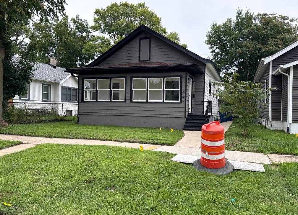 2237 Kristan AVE, North Chicago, IL 60064
