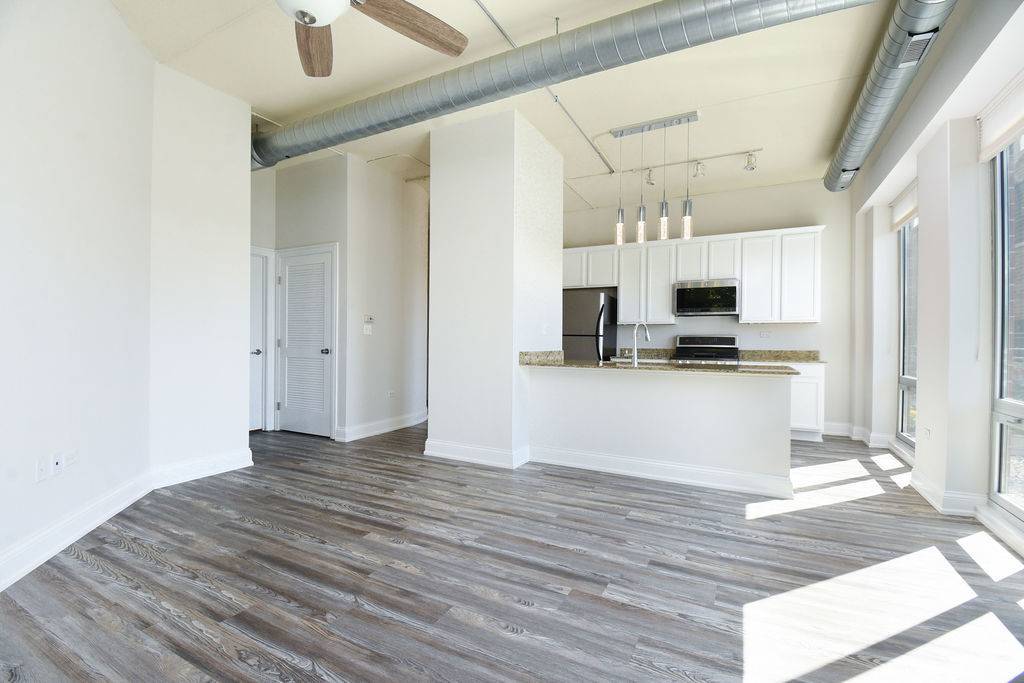 4814 N Clark ST #202S, Chicago, IL 60640