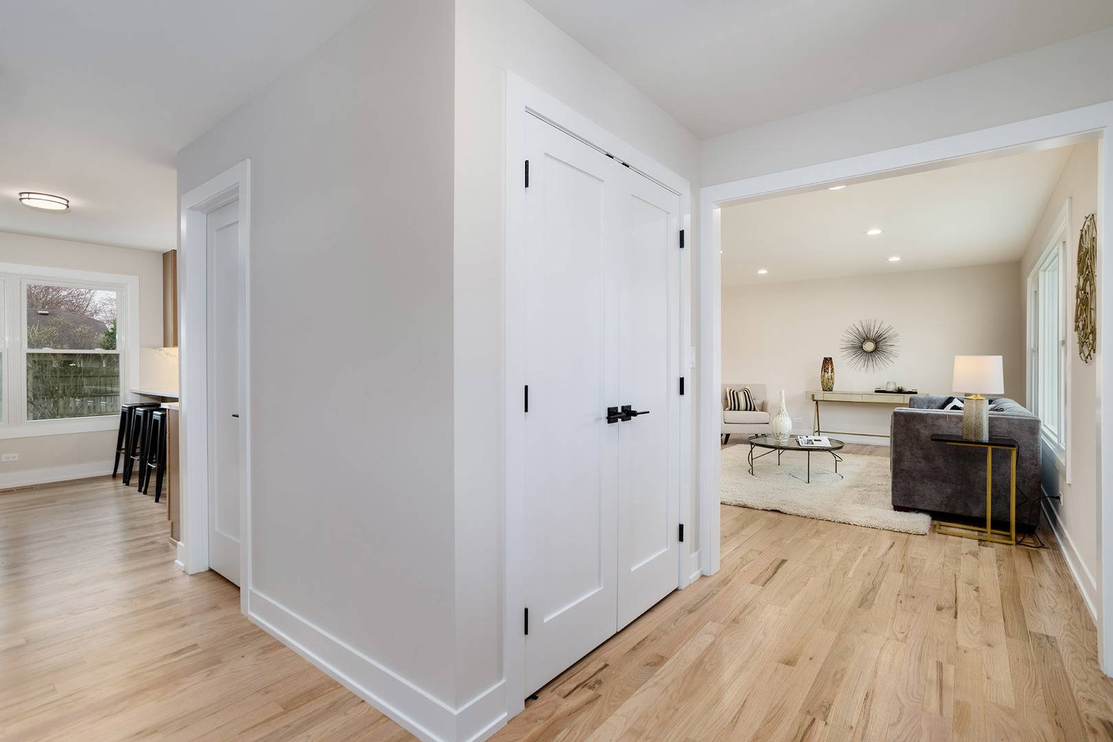 530 Cumberland TRL, Elgin, IL 60123