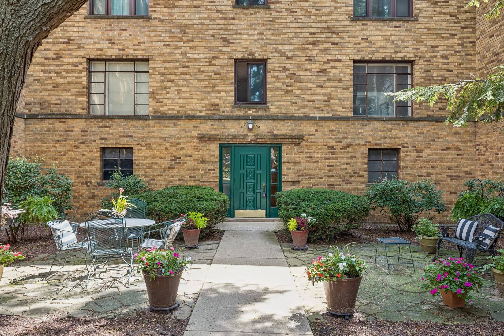 1535 Monroe AVE #2, River Forest, IL 60305