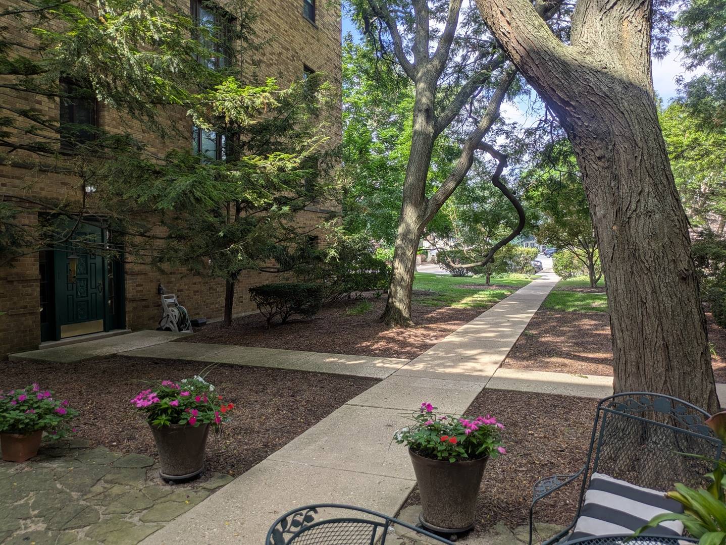 1535 Monroe AVE #2, River Forest, IL 60305