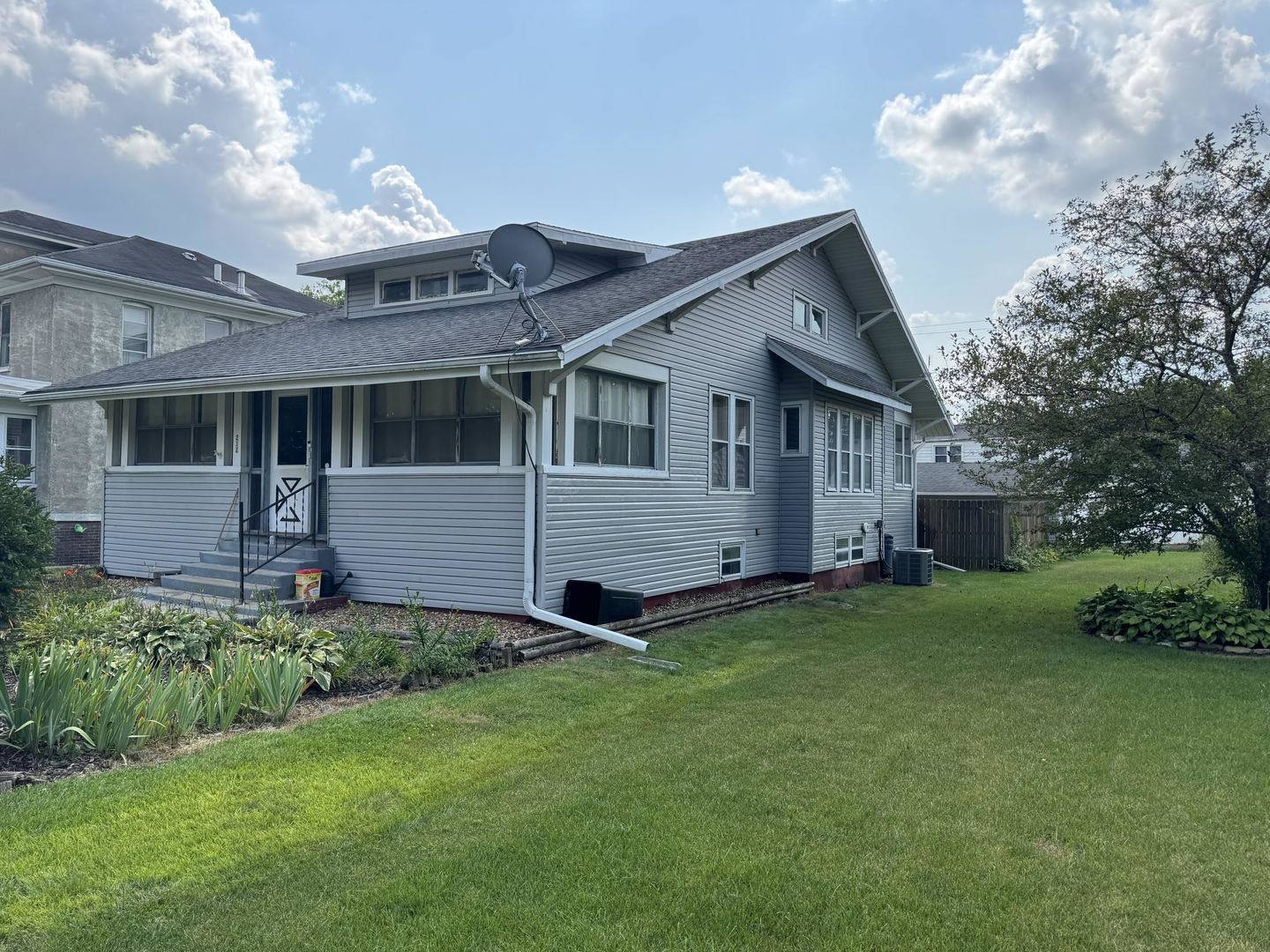 212 Tinley AVE, Depue, IL 61322