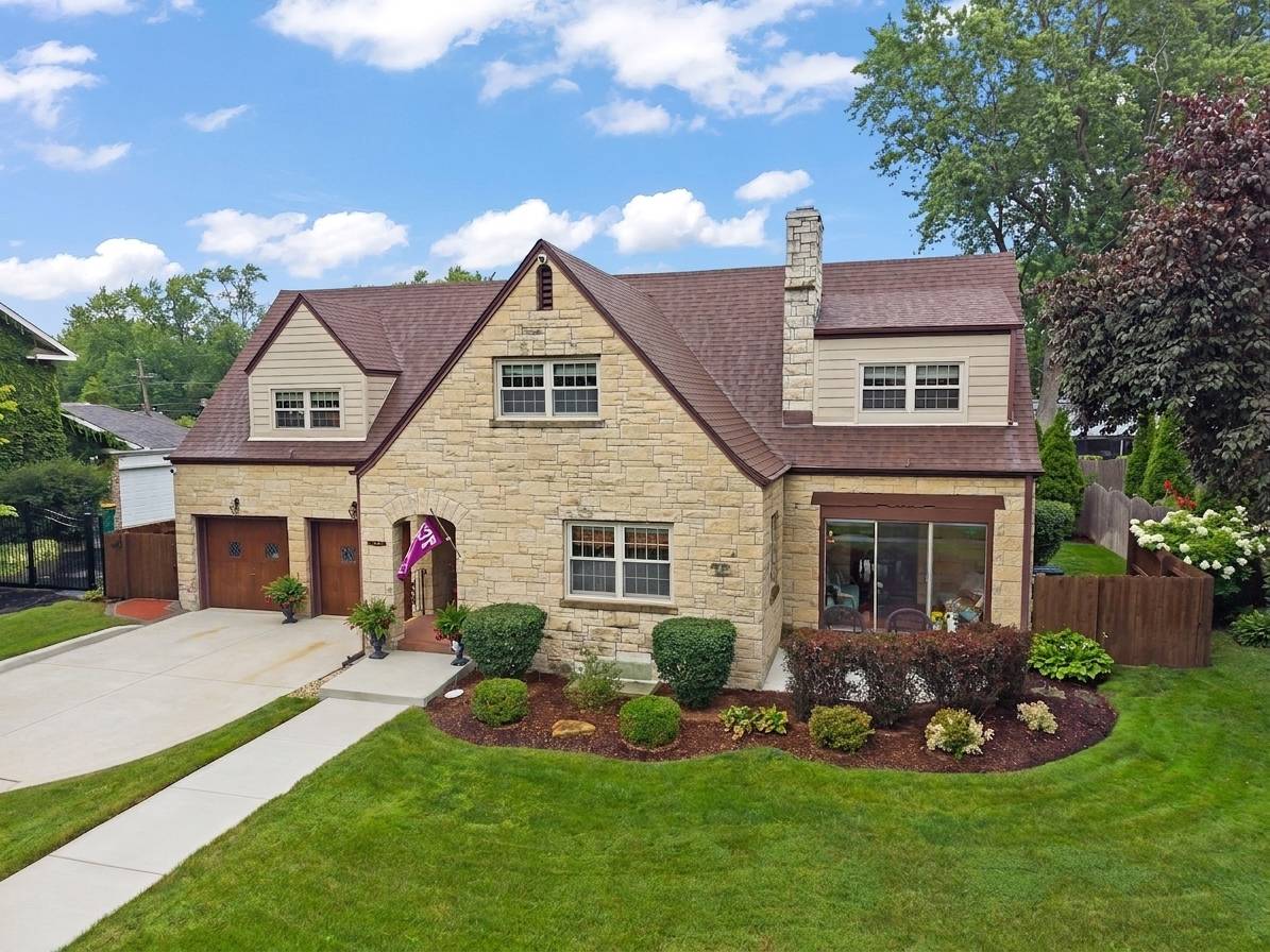 1219 Taylor ST, Joliet, IL 60435