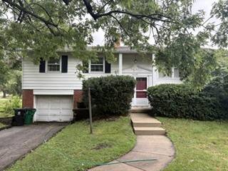 26W482 Blair ST, Winfield, IL 60190