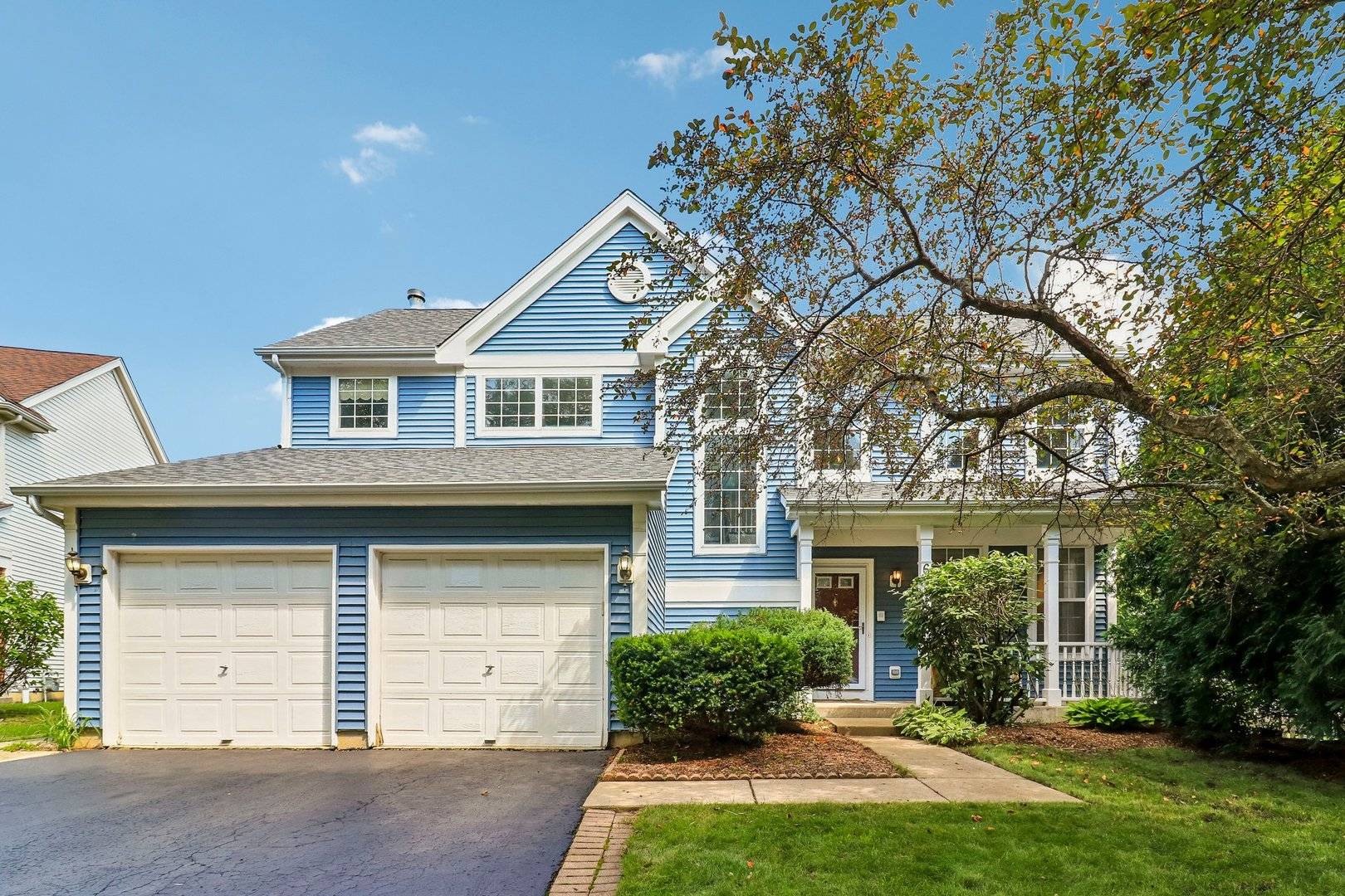 6212 Formoor LN, Gurnee, IL 60031